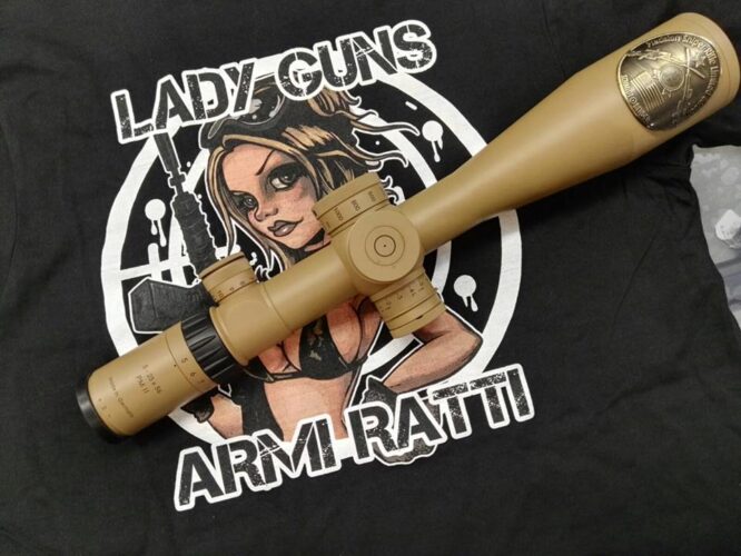 Schmidt & Bender PMII L/P LT Precision Sniper Rifle LIMITED EDITION 5-25x56 Ret. Tremor II (15 di 300)