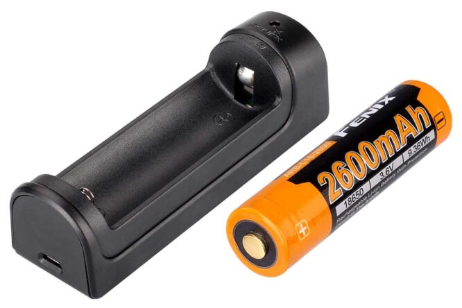 Fenix Caricabatterie ARE-X1