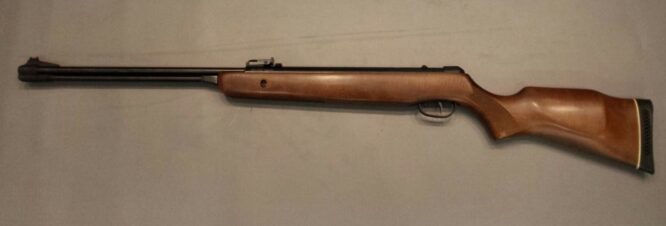 Carabina Gamo mod. CF30 Cal. 4,5 mm - Alta Potenza