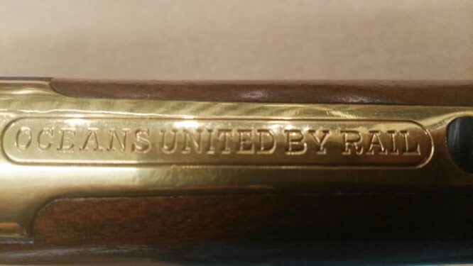 Winchester Commemorativo "Golden Spike" mod. 94 Cal. 30-30 - immagine 4