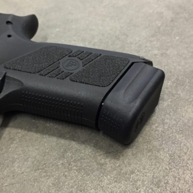 HB CZ P09/P10 Magazine +2 Base Pad